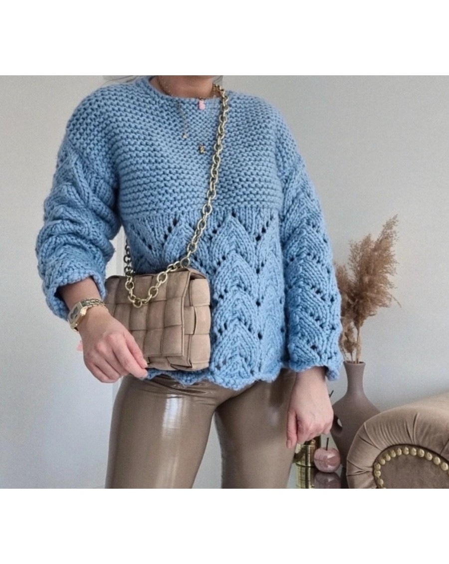 Sweter niebieski pleciony L XL