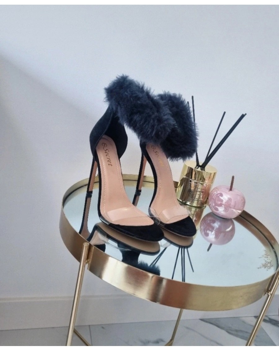 Buty na obcasie czarne z...