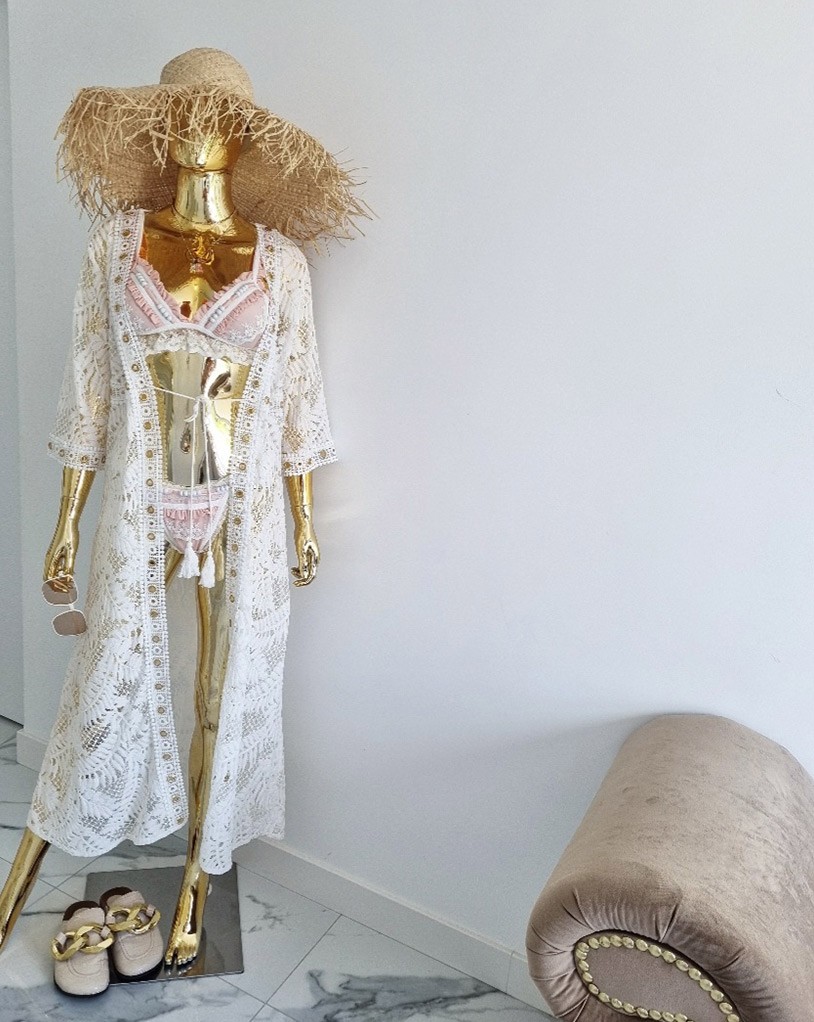 Kolekcja strojów kąpielowyc...